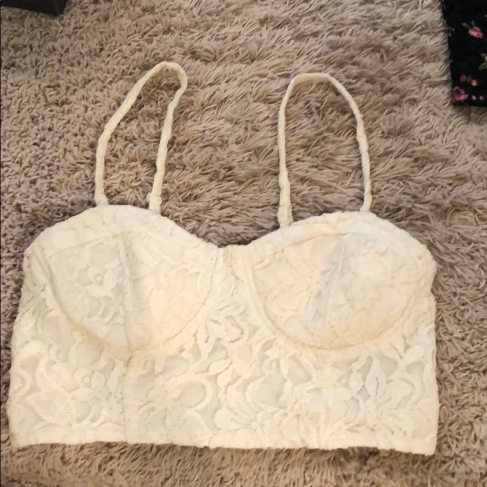 Forever 21 white cropped tank size medium